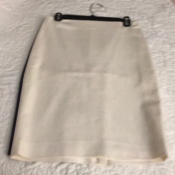 Emporio Armani Pencil Skirts - Picture 2 of 6